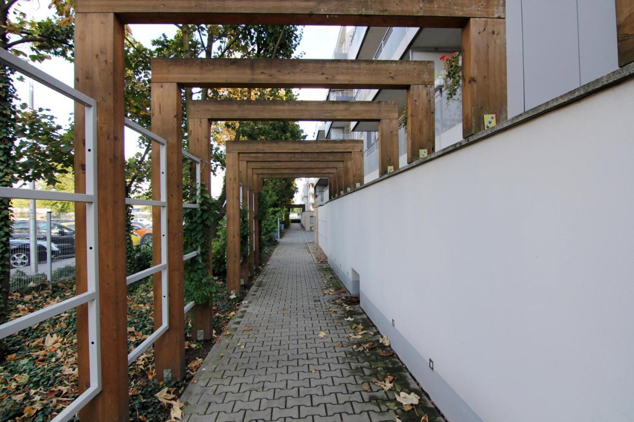 Blue River - Klimasa - Taras - Private Apartment Wroclaw Ngoại thất bức ảnh